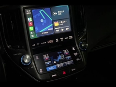 कॉस्मो टोयोटा क्राउन वायरलेस कारप्ले डेमो